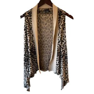 Daytrip Leopard Print Open Front Knit Vest from Buckle Size Medium/Large